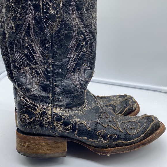 Womens Corral Cowboy boots size 8.5 check them out very nice thanks 🙏 - Picture 4 of 12